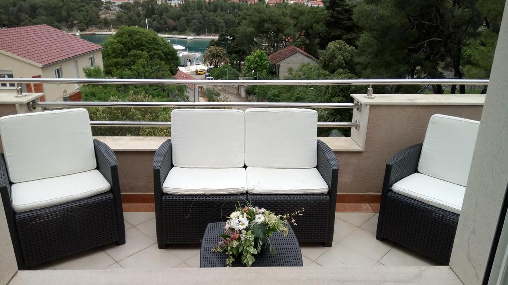 Peter&Zana Apartments Stari Grad  Exterior photo