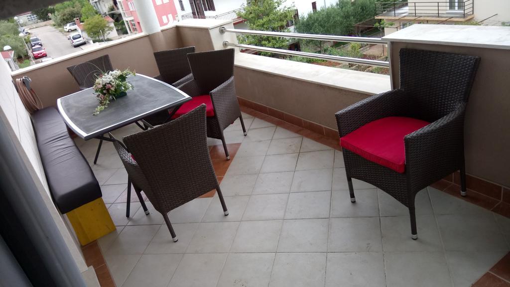 Peter&Zana Apartments Stari Grad  Exterior photo